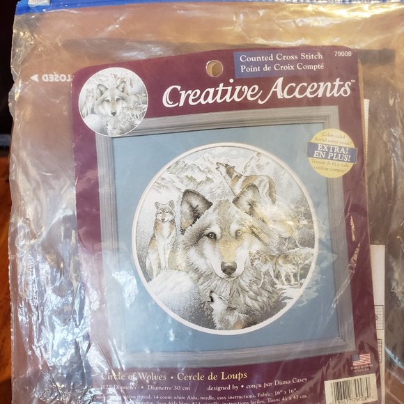 Circle of Wolves Creative Accents Counted Cross Stitch - Picture 2 of 4